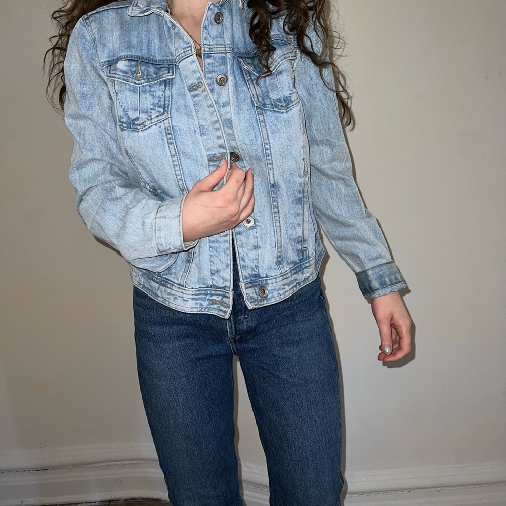 Denim jacket from Zara. Says it’s a medium but I say it fits more like a small.